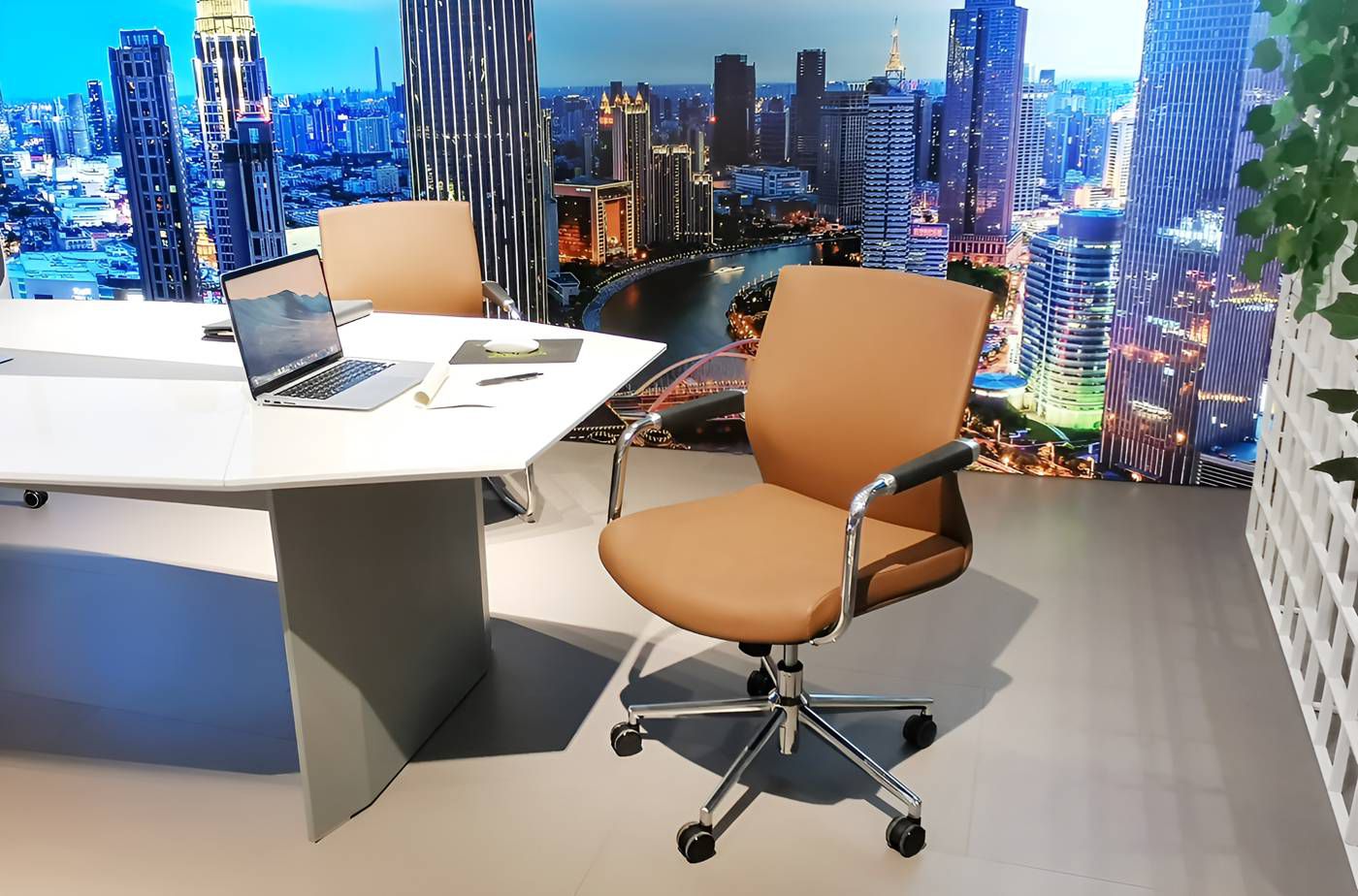 Stylish and movable executive office chair