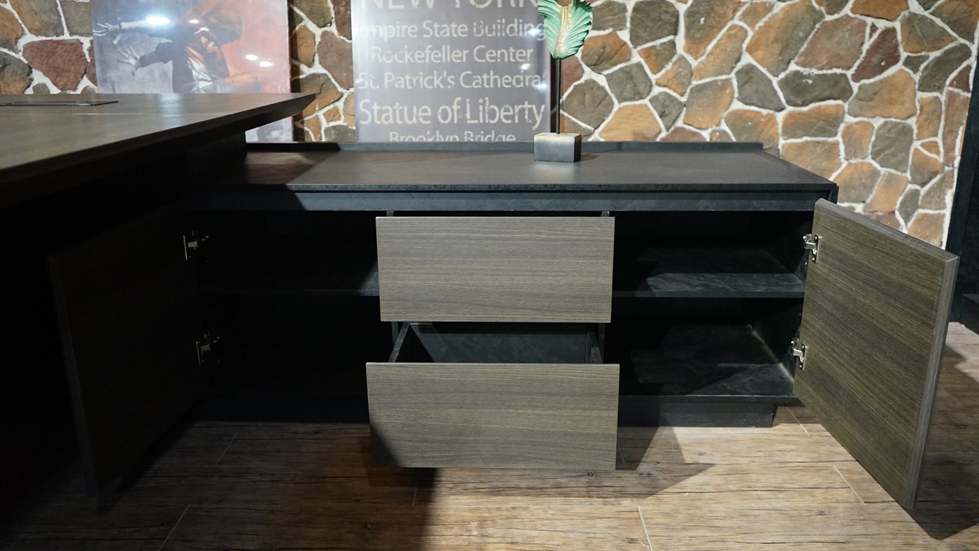 Stylish and high-end executive l-shaped desk, Multiple desk with drawers, sockets and USB ports