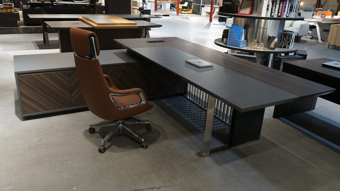 L Shaped Executive Desk, Multiple desk with drawers, sockets and USB ports